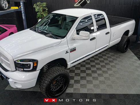 Used 2008 Dodge Ram 2500 Truck Laramie w/ Trailer Tow Group AWD/4WD image 7