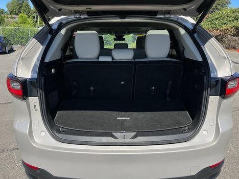 Used 2024 MAZDA CX-90 Plug-In Hybrid w/ Preferred AWD/4WD image 18