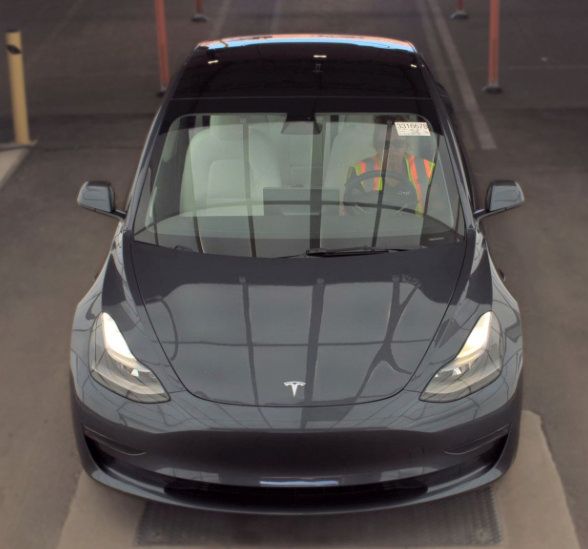Used 2023 Tesla Model 3 Standard Range RWD image 7