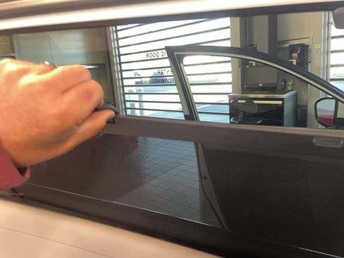 Used 2023 Nissan Pathfinder SL image 17