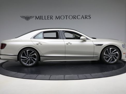 New 2025 Bentley Flying Spur Plug-In Hybrid image 9