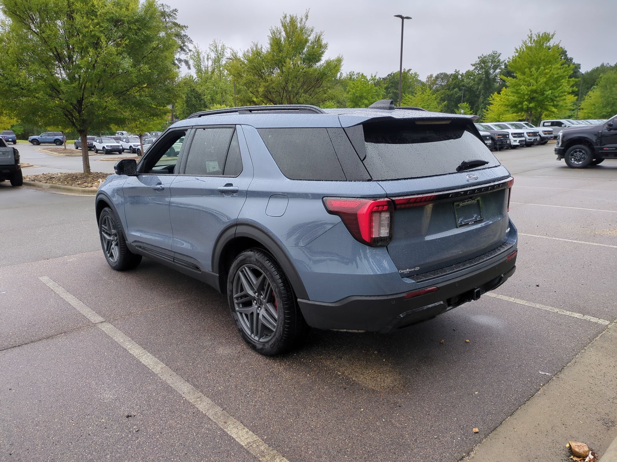 New 2026 Ford Explorer ST-Line w/ ST-Line Street Pack AWD/4WD image 6
