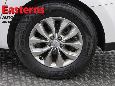 Used 2020 Kia Sedona LX FWD image 33