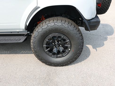 New 2026 Ford Bronco Raptor w/ Interior Carbon Fiber Pack AWD/4WD image 3