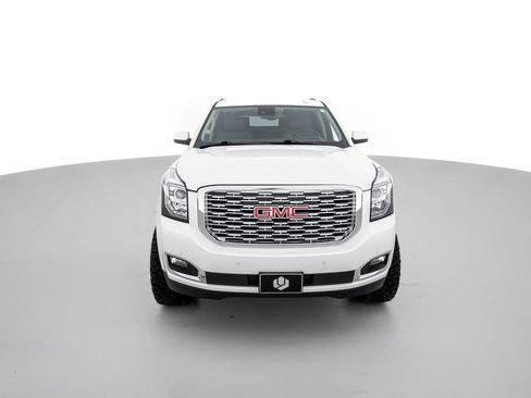Used 2020 GMC Yukon XL Denali w/ Open Road Package AWD/4WD image 2