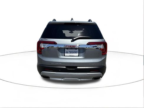 Used 2023 GMC Acadia SLT AWD/4WD image 4