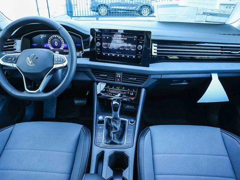 New 2026 Volkswagen Jetta SE image 21