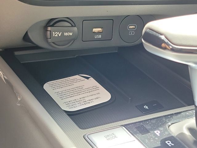 New 2026 Hyundai Elantra Sport FWD image 13