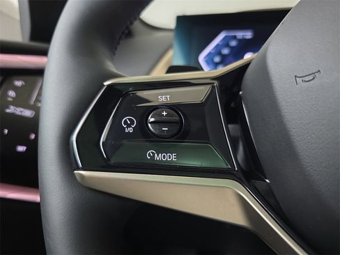 Used 2025 BMW X3 xDrive30i w/ Convenience Package image 20