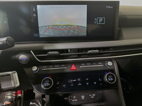 Used 2024 Hyundai Sonata SEL FWD image 25