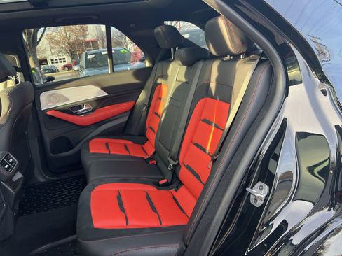 Used 2024 Mercedes-Benz GLE 53 AMG 4MATIC image 24