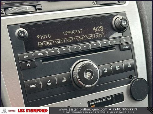 Used 2011 GMC Acadia SLE image 27