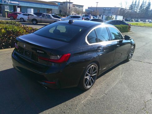 Used 2020 BMW 330i 330i Sedan North America w/ Convenience Package image 5