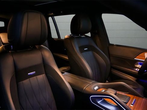 Used 2024 Mercedes-Benz GLS 63 AMG 4MATIC image 75