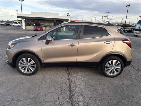 Used 2018 Buick Encore Preferred image 11