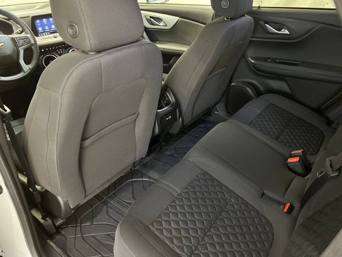 Used 2022 Chevrolet Blazer LT AWD/4WD image 35