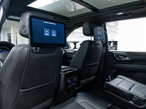 Used 2022 Chevrolet Tahoe Z71 w/ Z71 Off-Road Package image 23