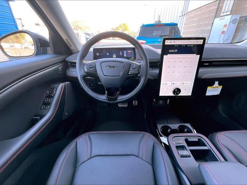 Used 2025 Ford Mustang Mach-E Premium w/ Sport Appearance Package image 5