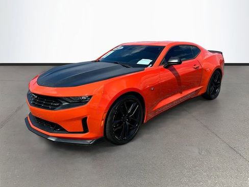 Used 2021 Chevrolet Camaro LT w/ 1LE Track Performance Package RWD image 3