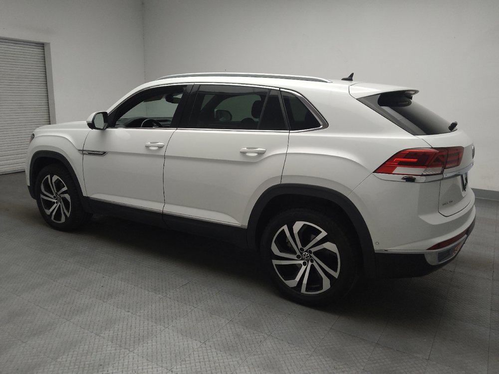 Used 2020 Volkswagen Atlas Cross Sport SEL Premium AWD/4WD image 3