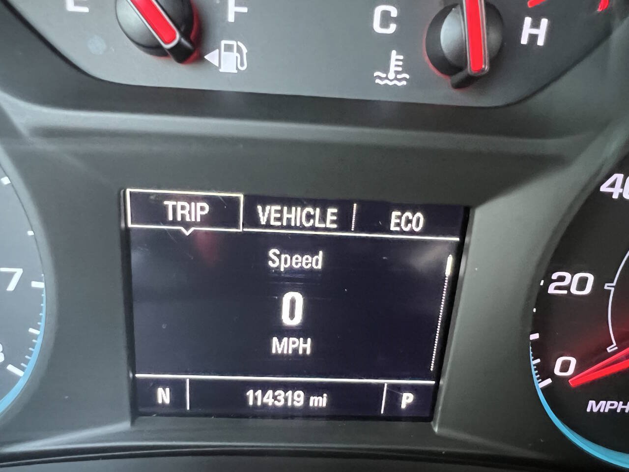 Used 2020 Chevrolet Equinox LS w/ LS Convenience Package FWD image 15