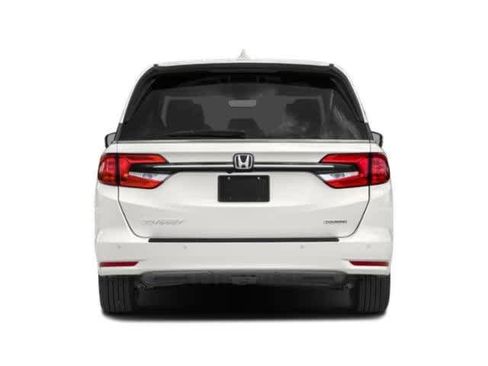Used 2024 Honda Odyssey Touring image 8