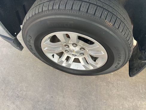 Used 2016 Chevrolet Silverado 1500 LT w/ All Star Edition image 36