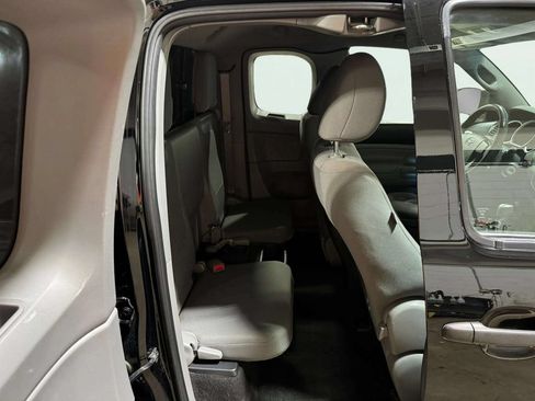 Used 2012 Toyota Tacoma 2WD Access Cab w/ SR5 Pkg image 23