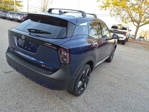 New 2026 Nissan Kicks SR w/ Cold Weather Package image 9