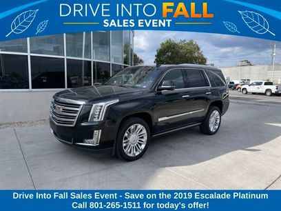 Used 2019 Cadillac Escalade Platinum