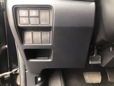 Used 2021 Honda CR-V Special Edition image 15