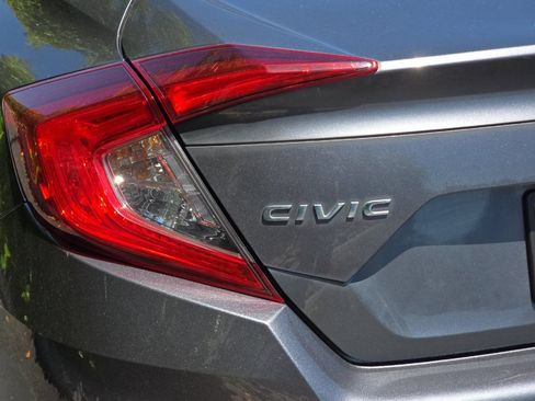 Used 2016 Honda Civic EX image 26