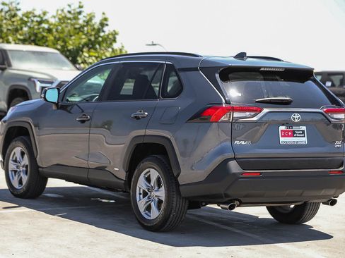 Certified 2025 Toyota RAV4 XLE AWD/4WD image 8