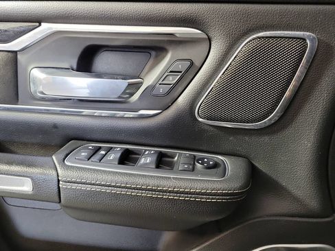 Used 2019 RAM 1500 Laramie RWD image 16