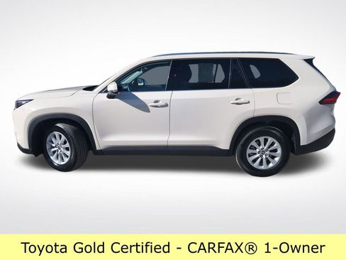 Used 2024 Toyota Grand Highlander XLE image 2