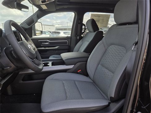 New 2026 RAM 1500 Big Horn AWD/4WD image 19
