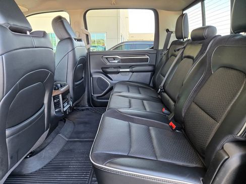 Used 2022 RAM 1500 Laramie AWD/4WD image 15