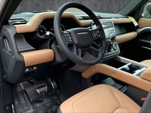 New 2026 Land Rover Defender 110 V8 image 7