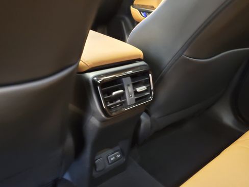 Used 2023 Lexus NX 350 AWD image 15