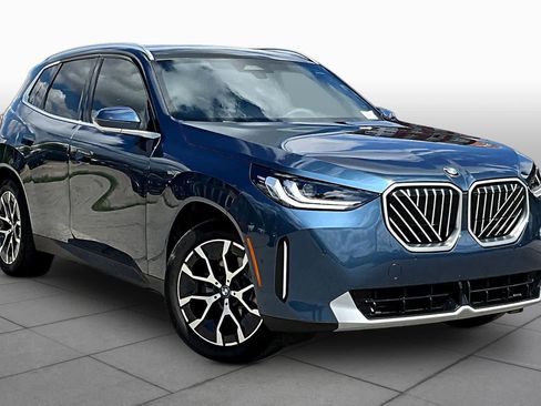 Used 2026 BMW X3 xDrive30 w/ Convenience Package AWD/4WD image 2