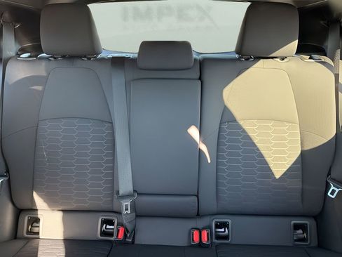 Used 2022 Toyota Corolla SE image 10