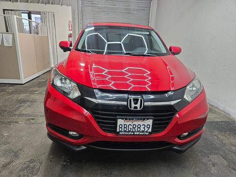 Used 2018 Honda HR-V EX image 10