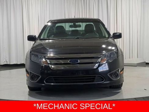 Used 2010 Ford Fusion SEL FWD image 3