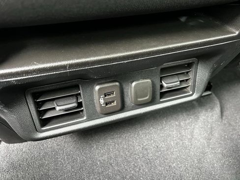 Used 2019 Chevrolet Silverado 1500 LT w/ All-Star Edition AWD/4WD image 41