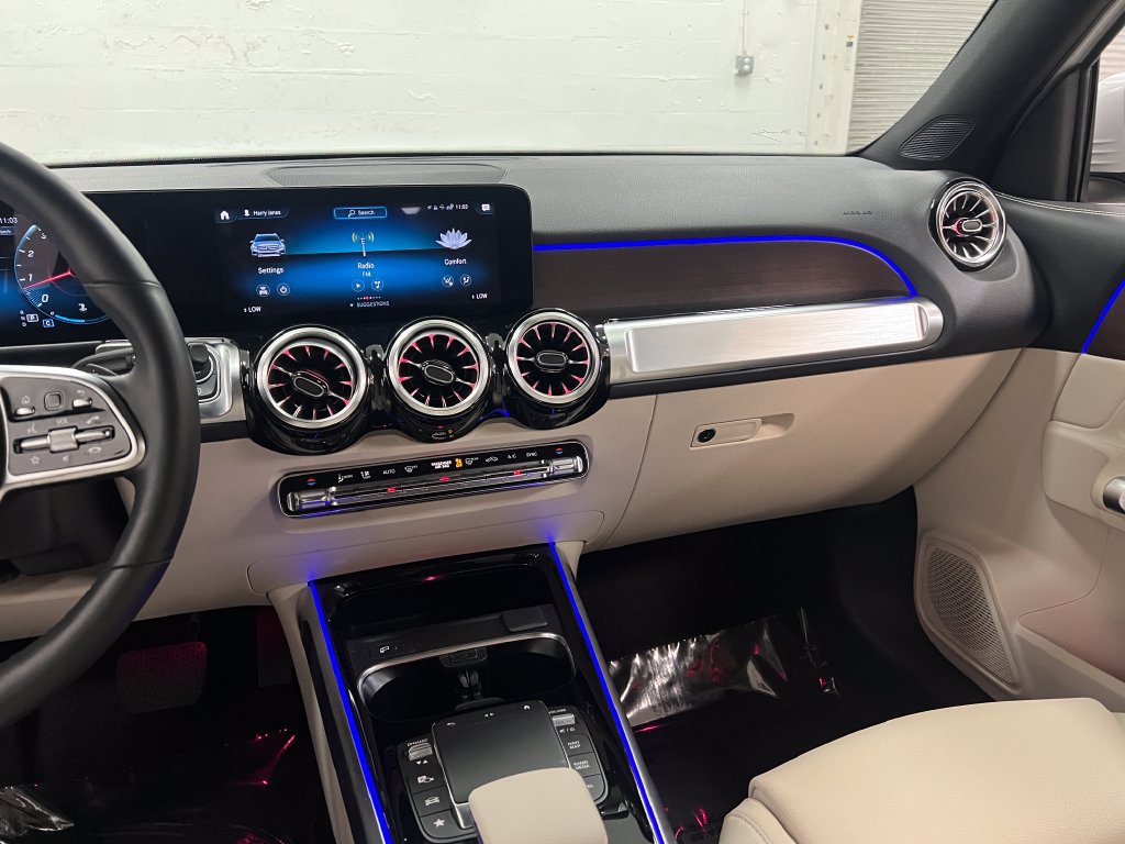 Used 2023 Mercedes-Benz GLB 250 4MATIC image 17