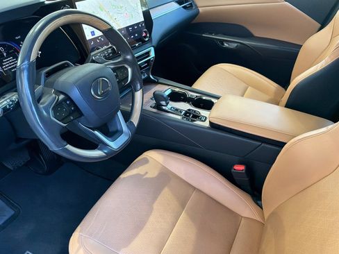 Certified 2023 Lexus RX 350 Premium Plus w/ Cold Area Package AWD/4WD image 11