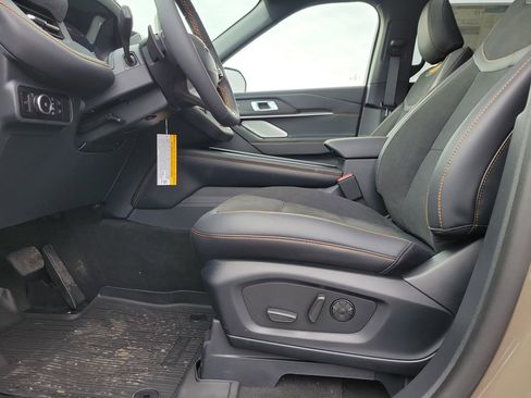 New 2026 Ford Explorer Tremor w/ Tremor Ultimate Package image 17