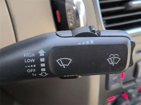 Used 2010 Audi A4 2.0T Premium Plus image 27