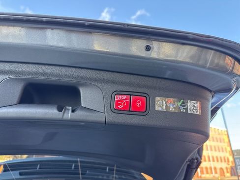 New 2026 Mercedes-Benz GLE 350 4MATIC image 29