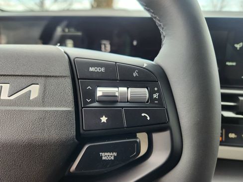 New 2026 Kia Sportage EX image 16